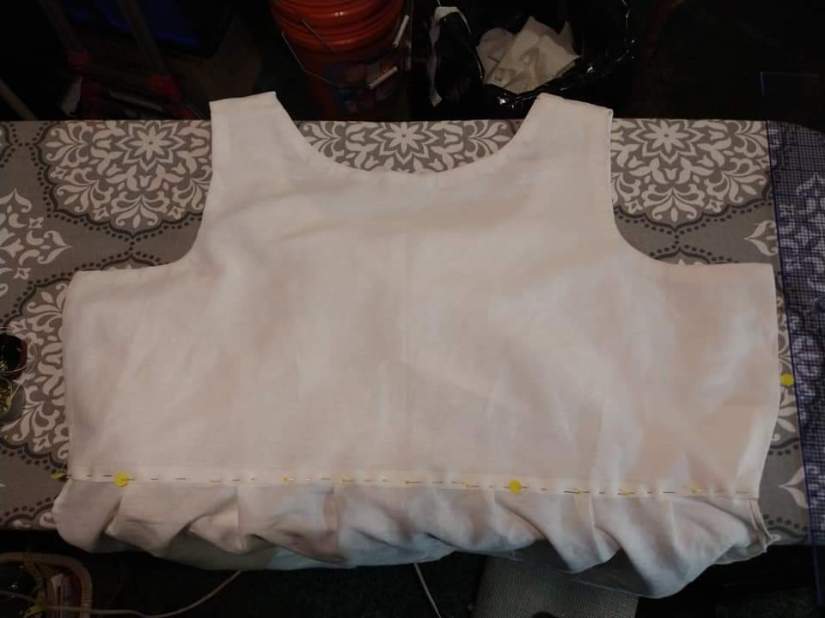 Inner lining of bodice pinned and ready for stitching